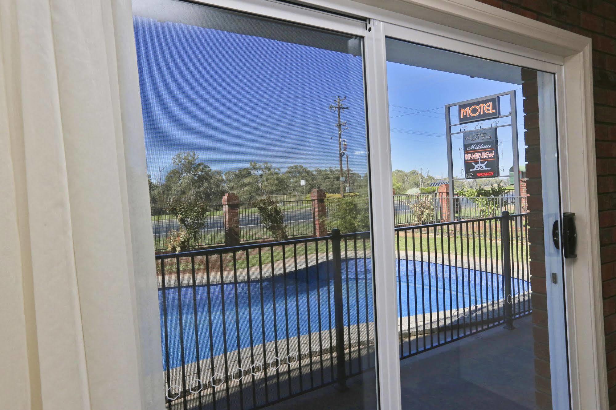 Mildura Riverview Motel Gol Gol Екстер'єр фото